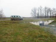 Бесідка на березі каналу