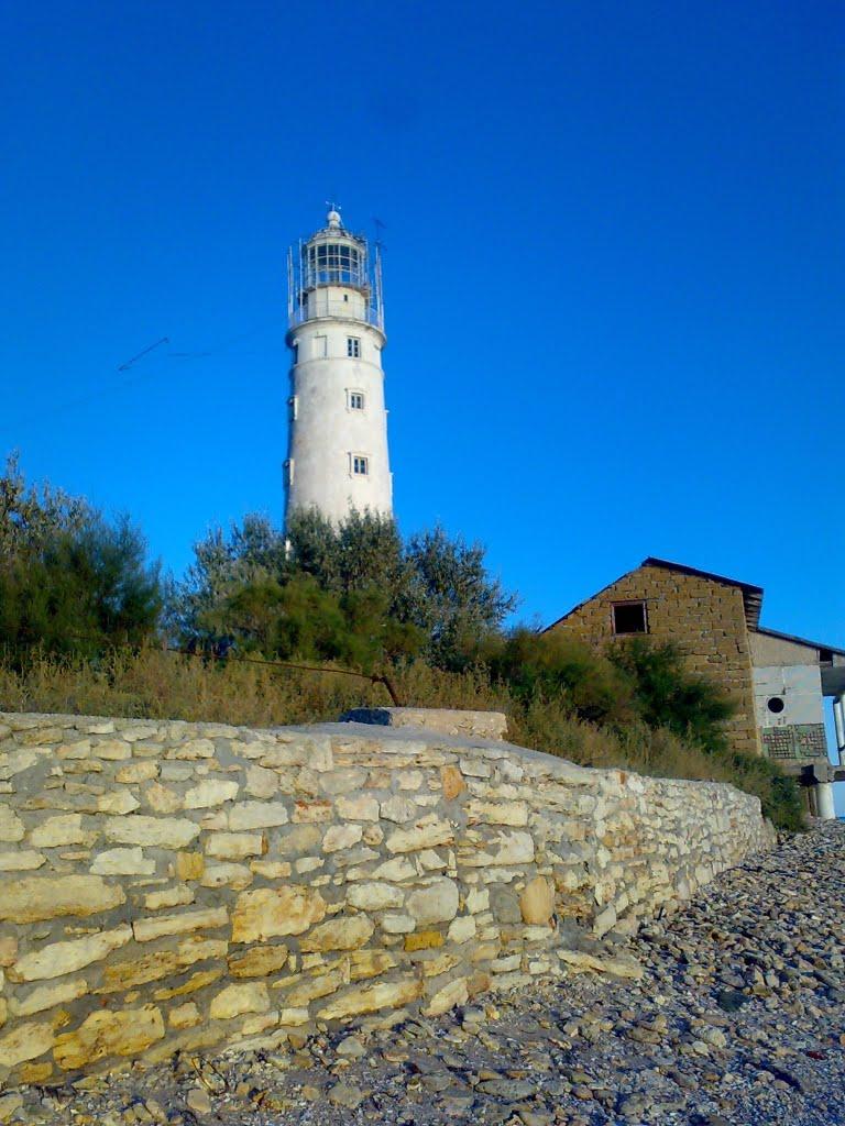 Маяк з panoramio.com - Маяк