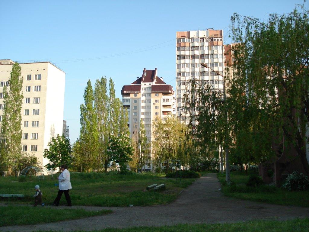 Южне з panoramio.com - Южне