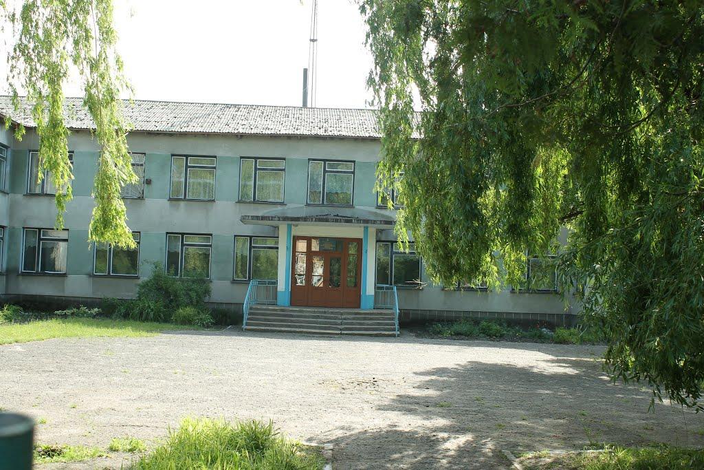 Карів з panoramio.com - Каров