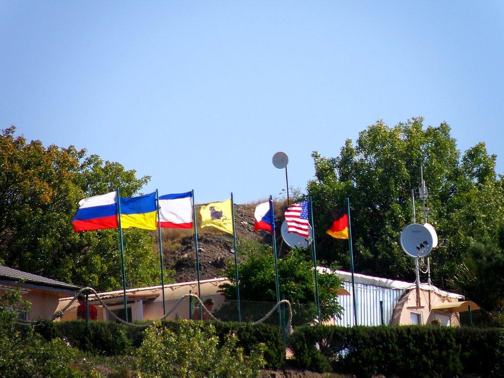 Привітне з panoramio.com (ч.2) - Привітне