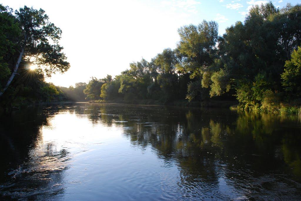 Нижнє з panoramio.com - Нижнє