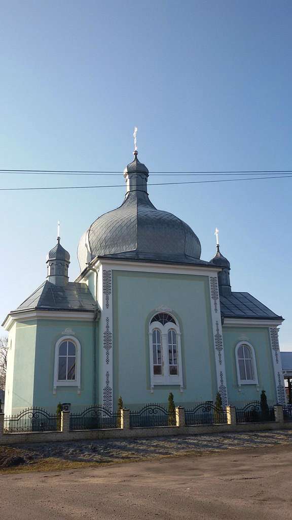 Церква Покров Пресвятої Богородиці, УГКЦ - Великий Ходачків