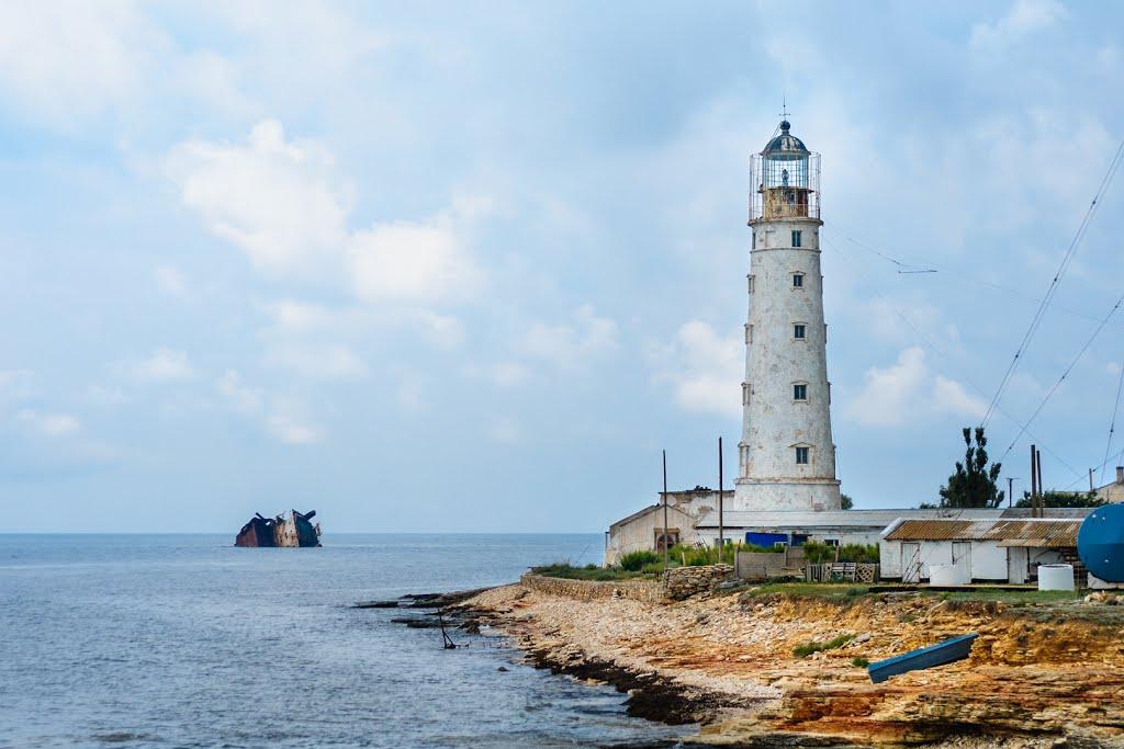 Маяк з panoramio.com - Маяк