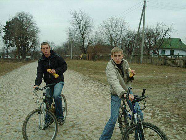 Колюхів та люди - Колюхов