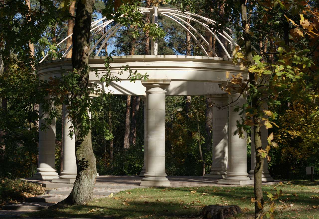 Сучасне місто - Буча