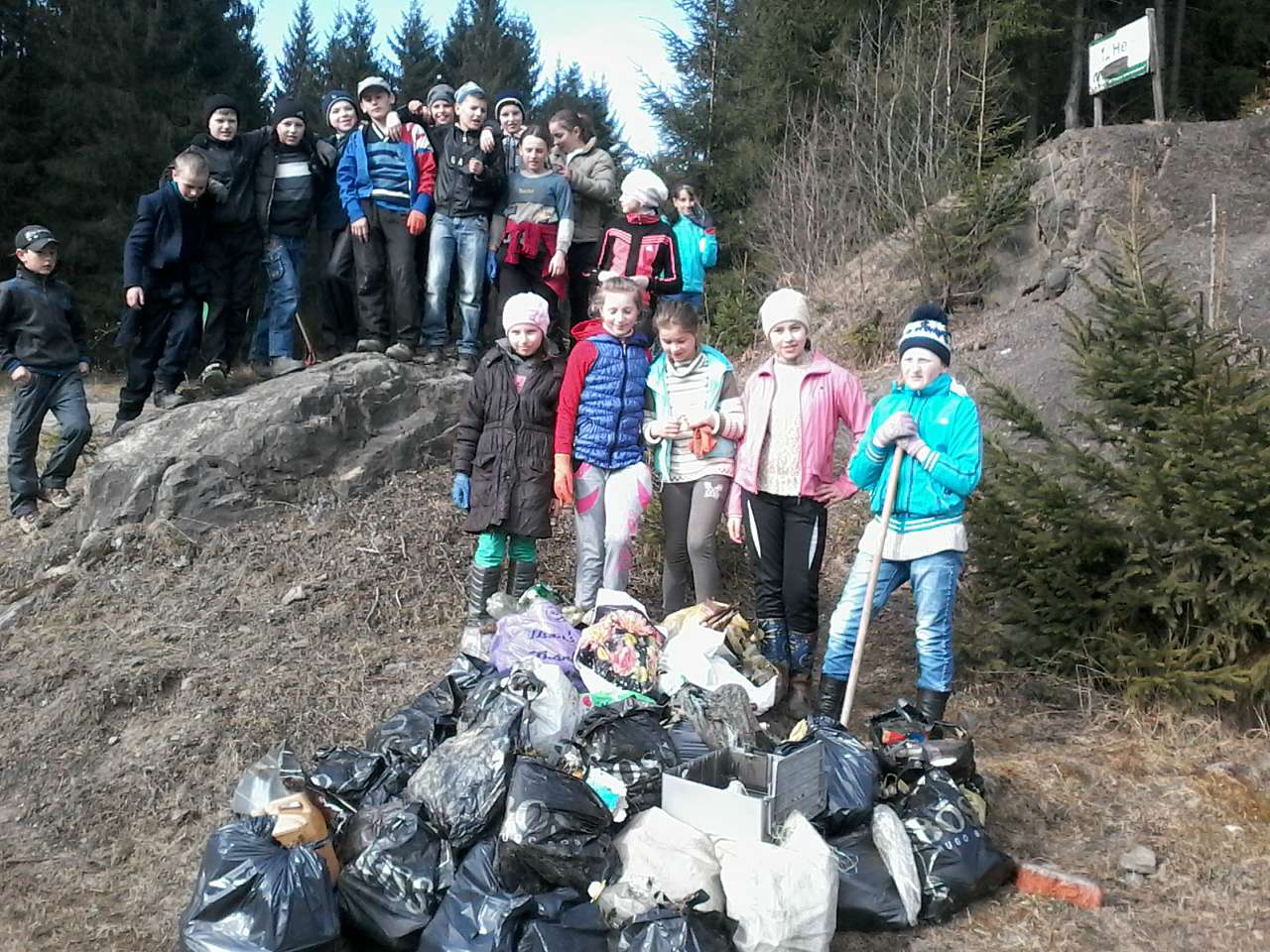  Нижньорожанківська школа - Нижня Рожанка