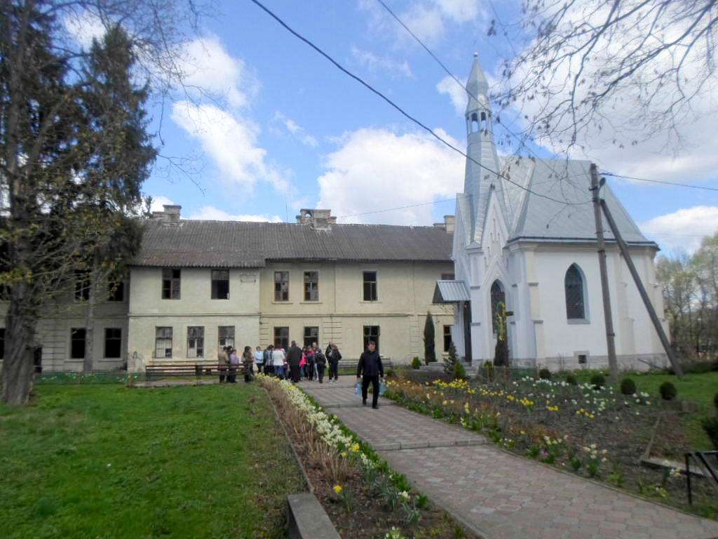 Неоготична каплиця - Гнездычев