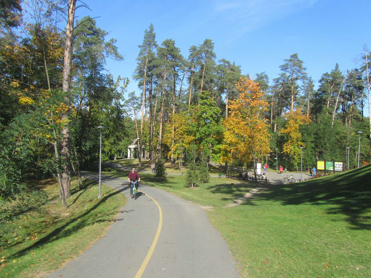 Сучасне місто - Буча
