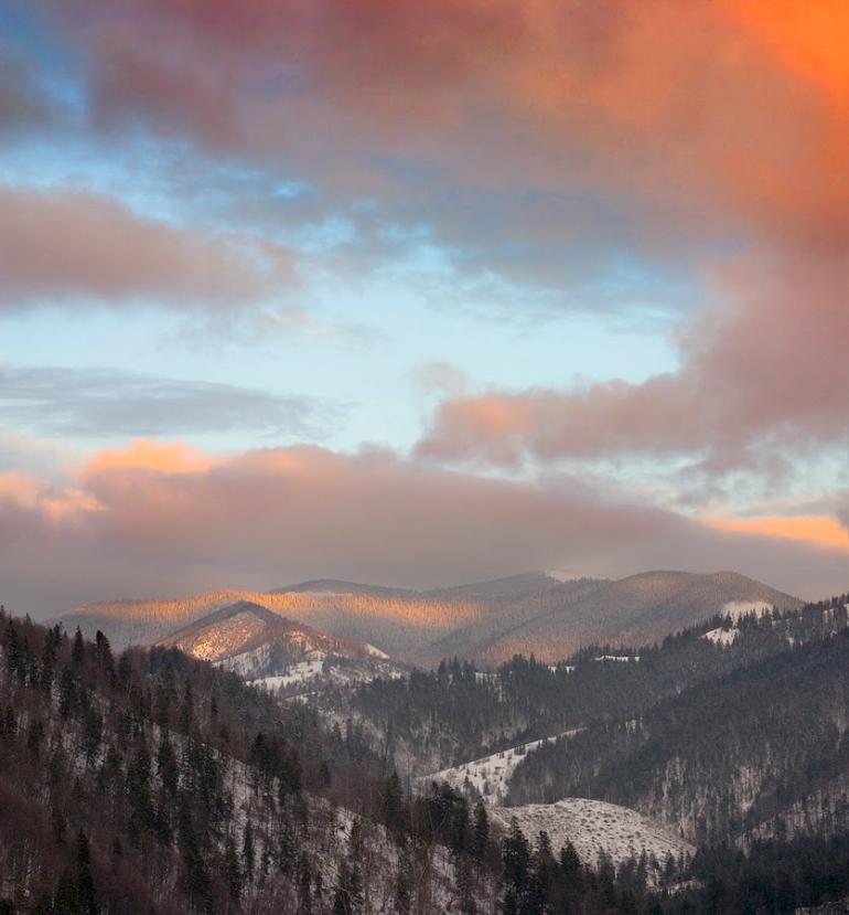 Усть-Чорна з panoramio.com - Усть-Чорна