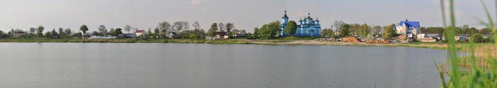 Рогозів з panoramio.com - Rogoziv