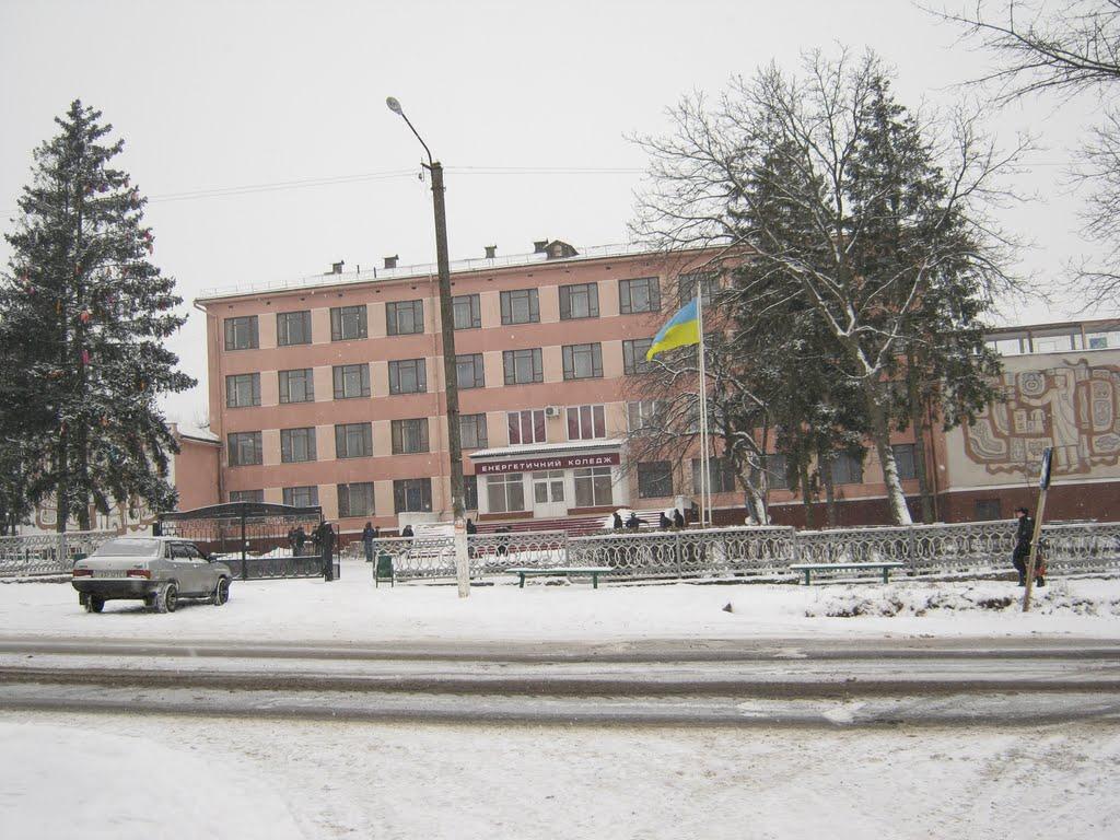 Бурштин з panoramio.com - Burshtyn