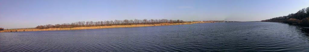 Червоне з panoramio.com - Червоне