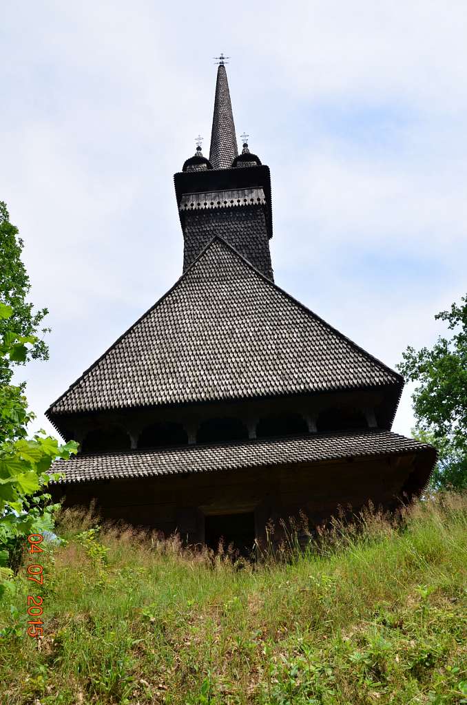 Мармарошська церковна архітектура - Данилово
