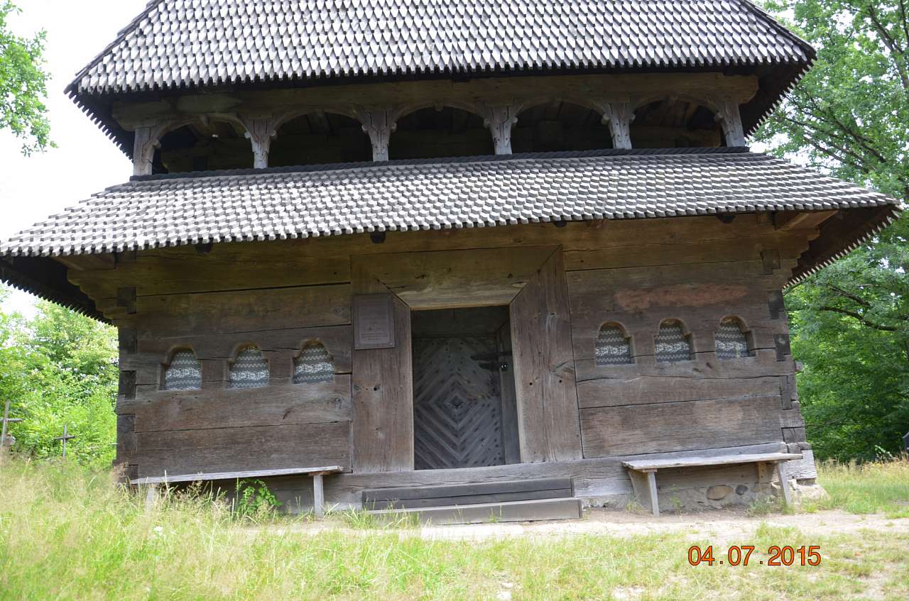 Мармарошська церковна архітектура - Данилово