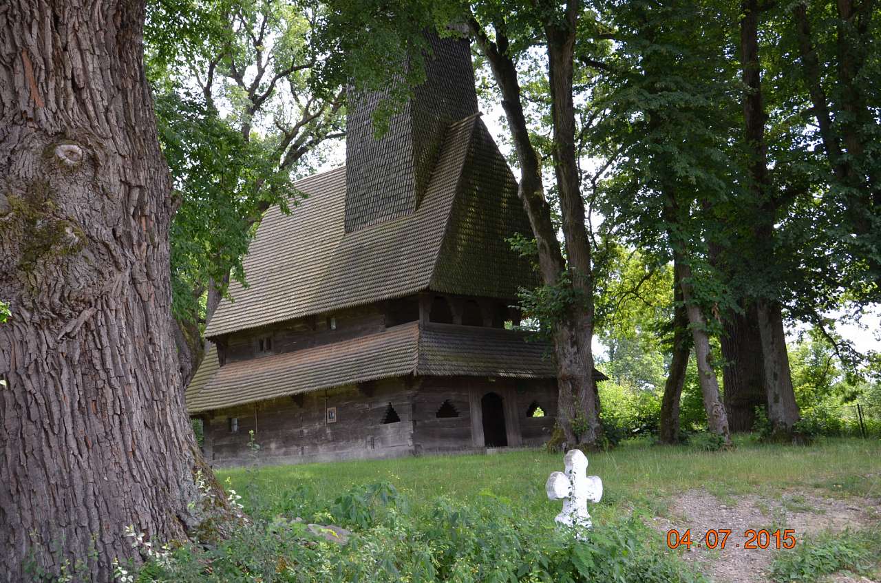 Крайніковський шедевр дерев'яної архітектури - Крайниково