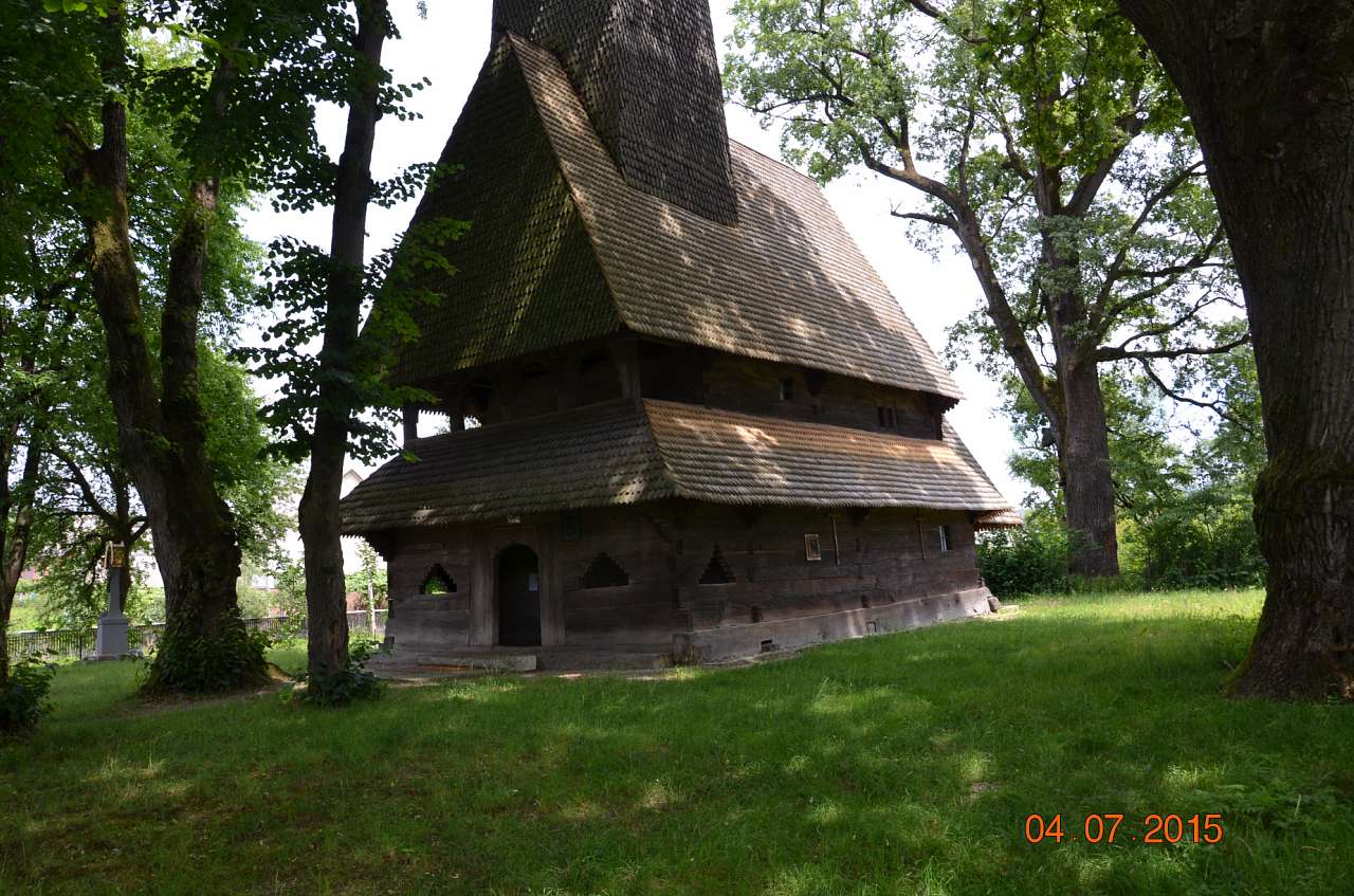 Крайніковський шедевр дерев'яної архітектури - Крайниково