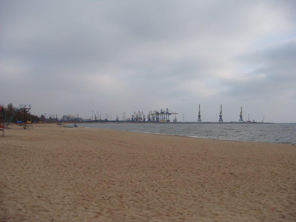 Іллічівське з panoramio.com - Іллічівське