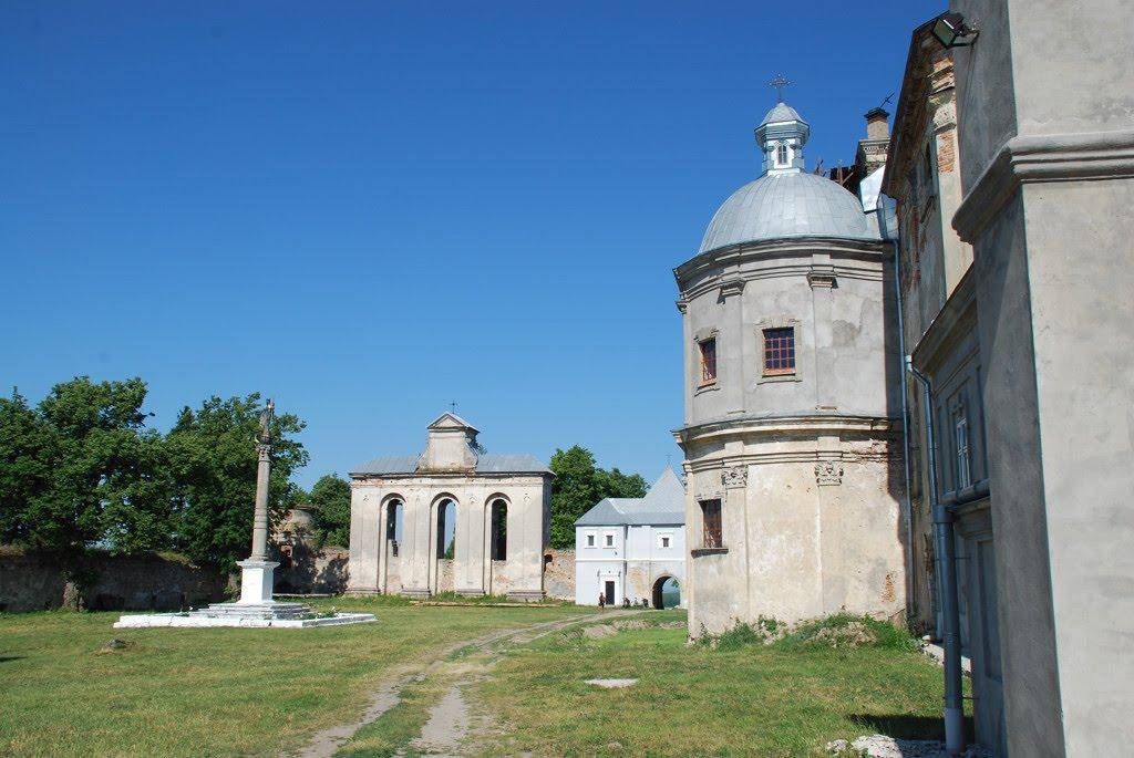 Підкамінь з panoramio.com - Підкамінь