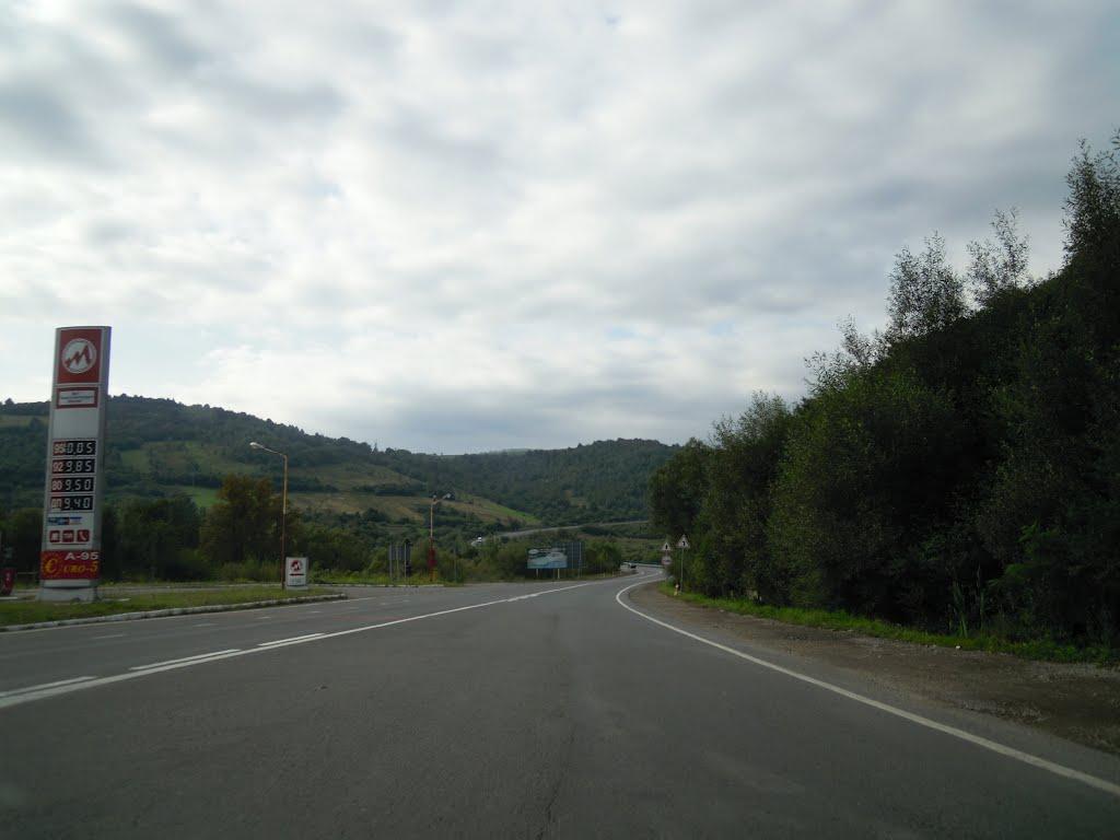 Нижні Ворота з panoramio.com - Nyzhni Vorota