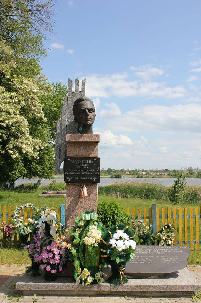 Пам*ятні місця - Прилуцьке