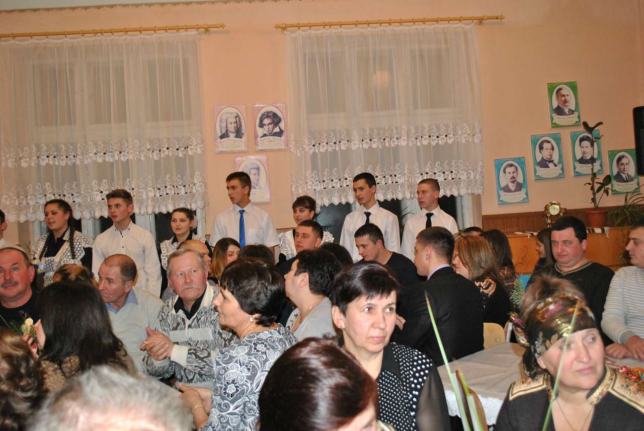 СЕЛО І ЛЮДИ - Нижні Станівці