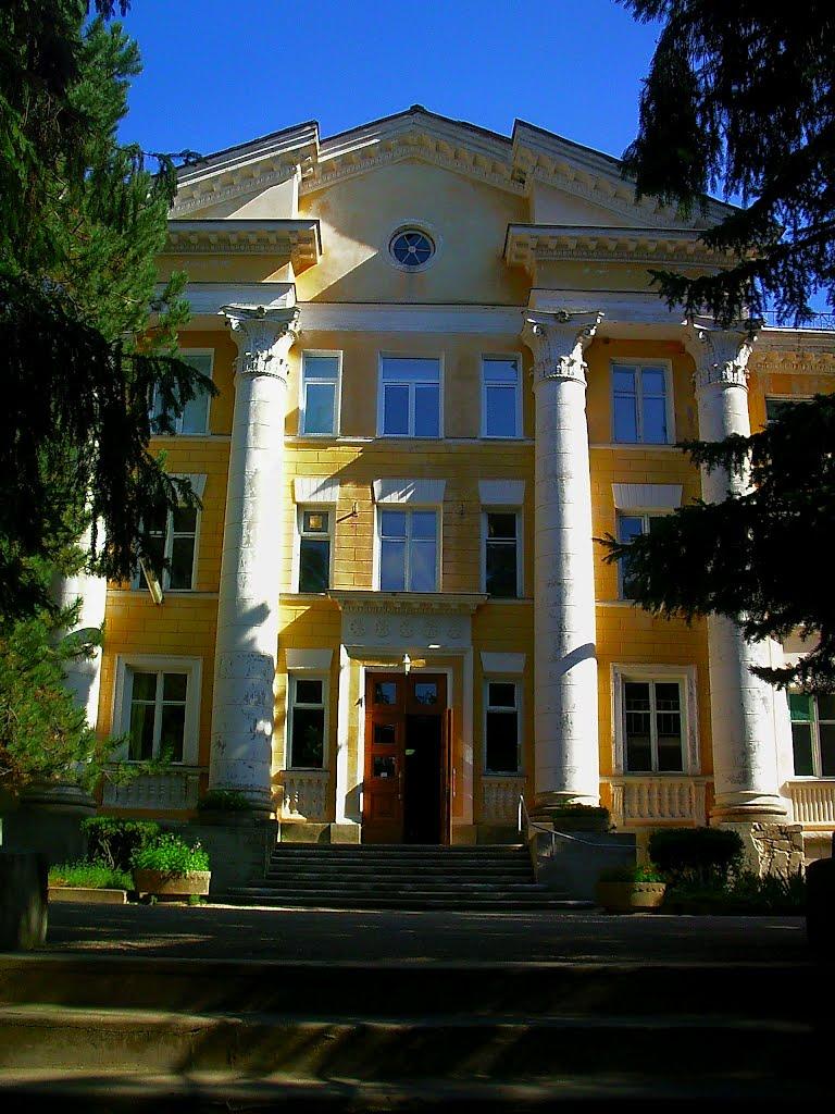 Научний з panoramio.com - Научний