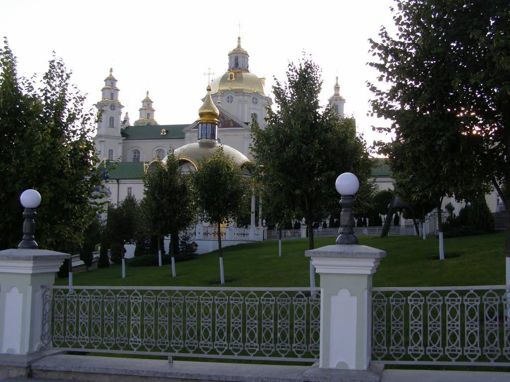 Почаїв з panoramio.com - Почаев