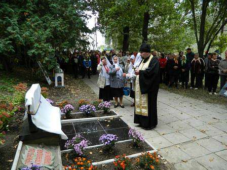 Життя   села - Лозоватка
