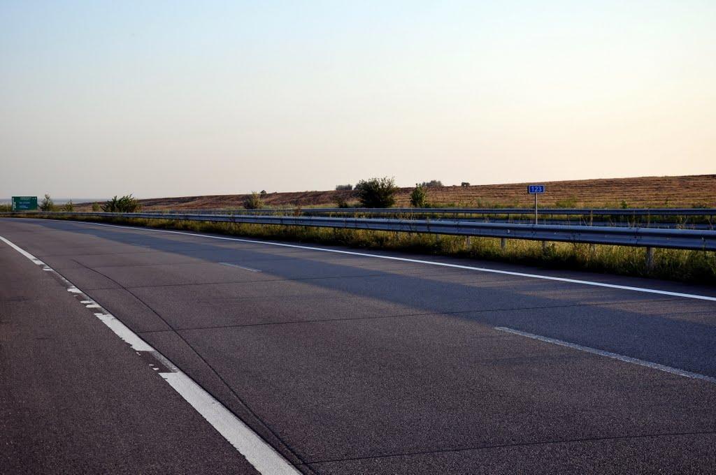 Нове Пекельне з panoramio.com - Нове Пекельне