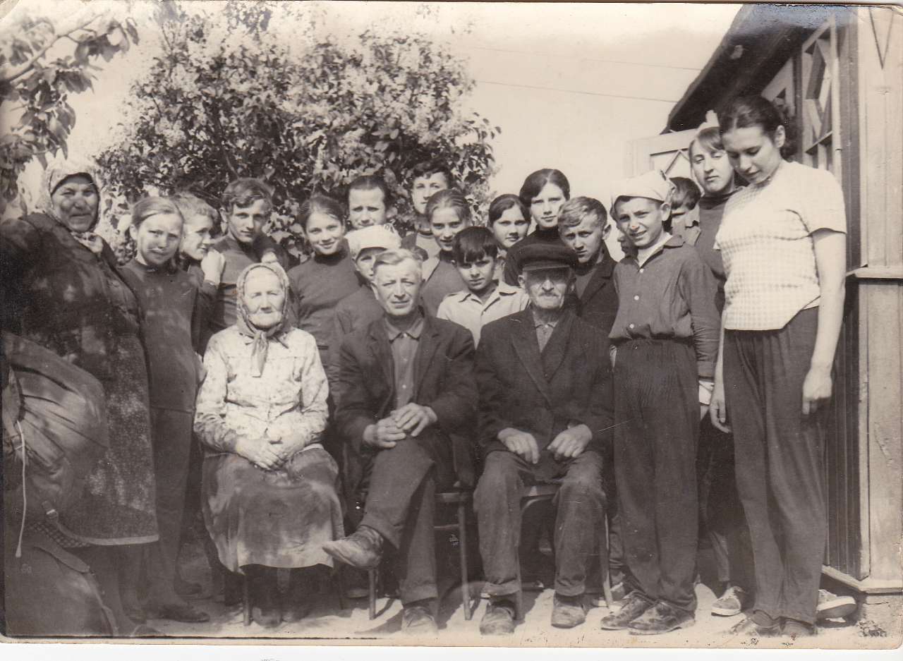 Герой Радянського Союзу Киричук В.П. - Словатичі