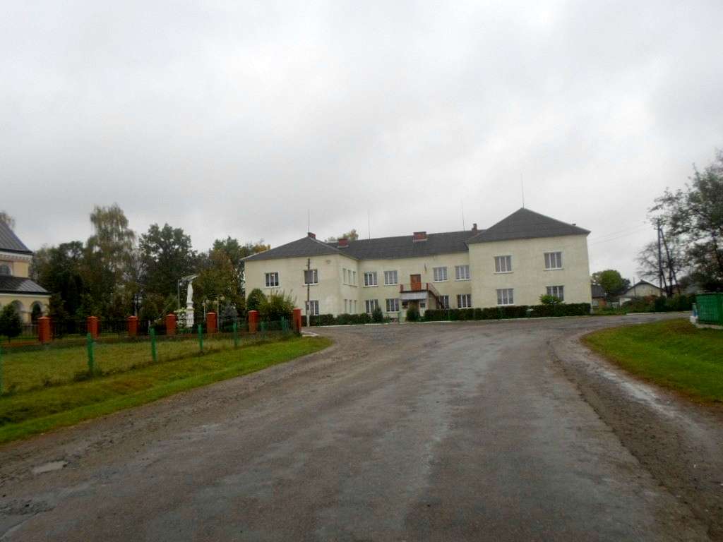 Школа - Завадів