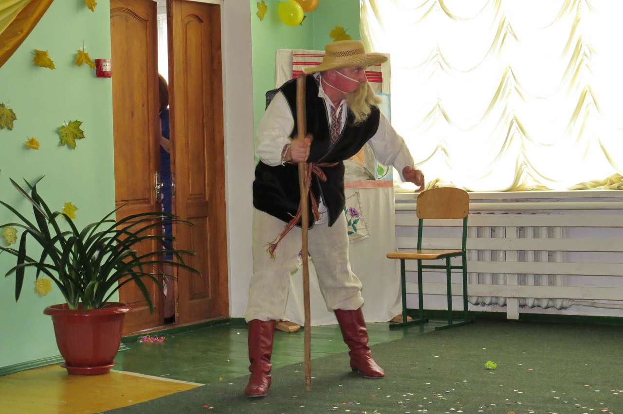 ТУЧИНСЬКІЙ ШКОЛІ-ІНТЕРНАТ - 55 - Тучин