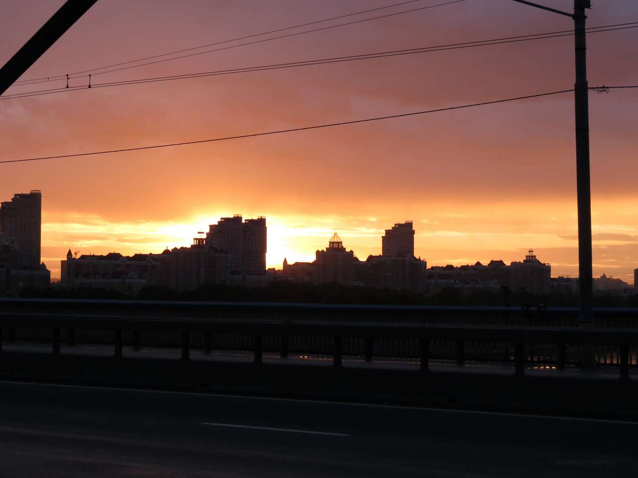 СВЯТКОВА ПОДОРОЖ НА ПАРОВОЗІ  - Смела