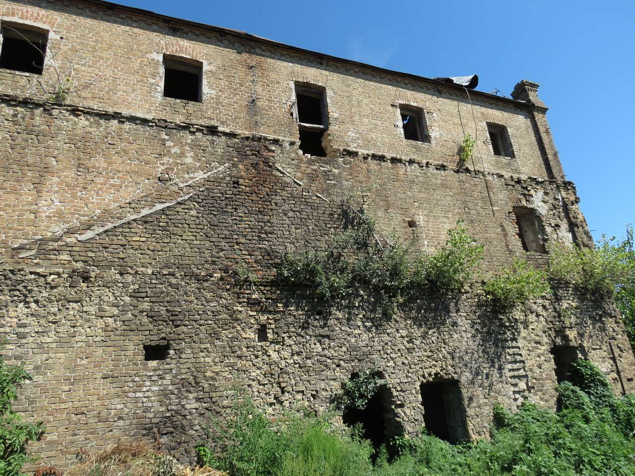 РУЇНИ - Переяславське