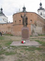 МОНАСТИР БОСИХ КАРМЕЛІТІВ