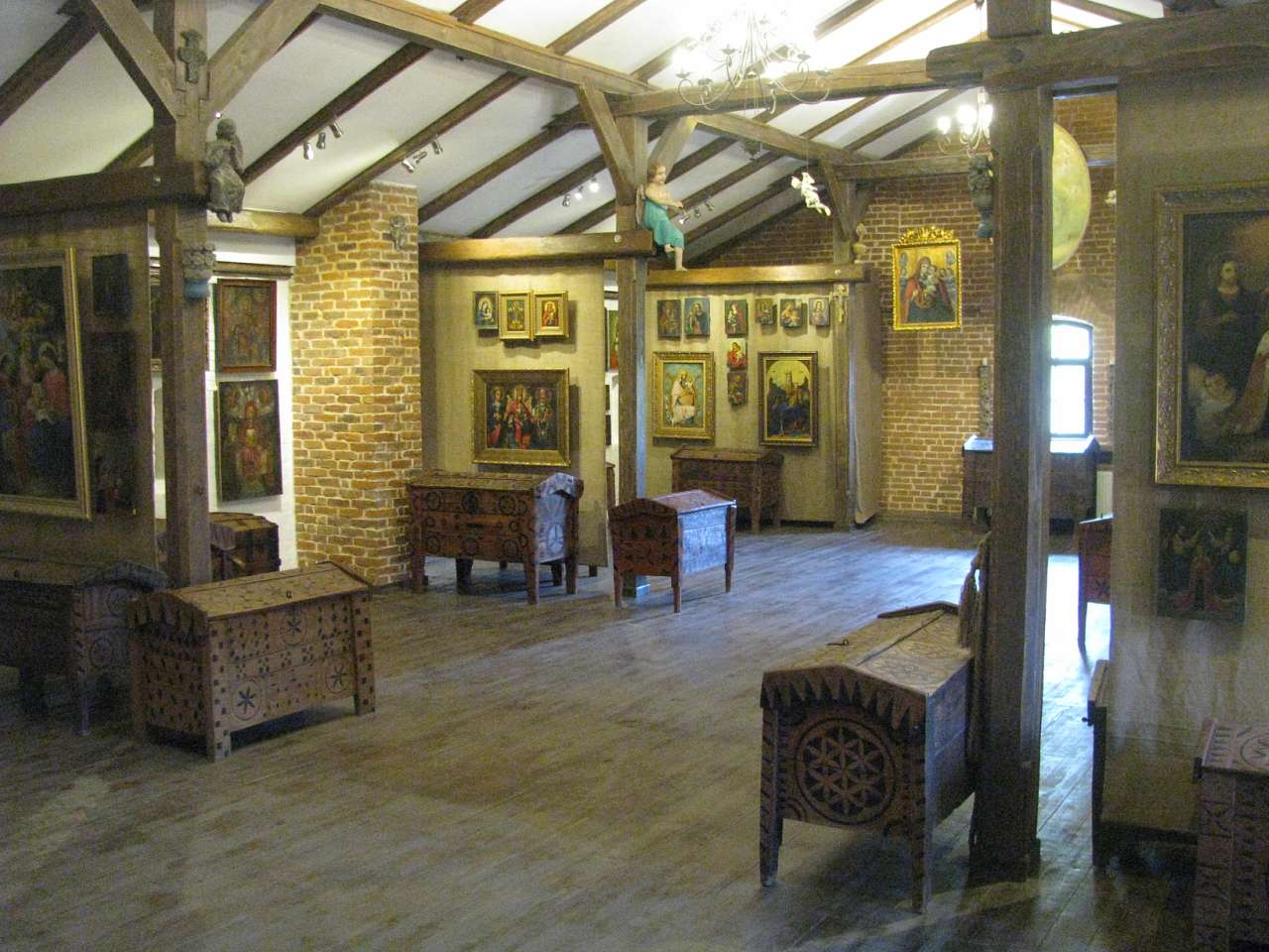 ДУША УКРАЇНИ МУЗЕЙ ІКОНИ - Радомишль