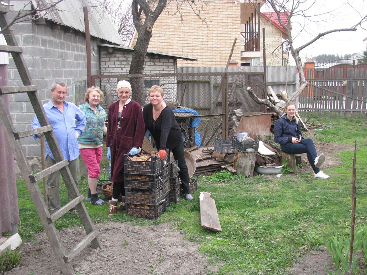ЯК У РОЖНАХ КАРТОПЛЮ САДЯТЬ - Рожны