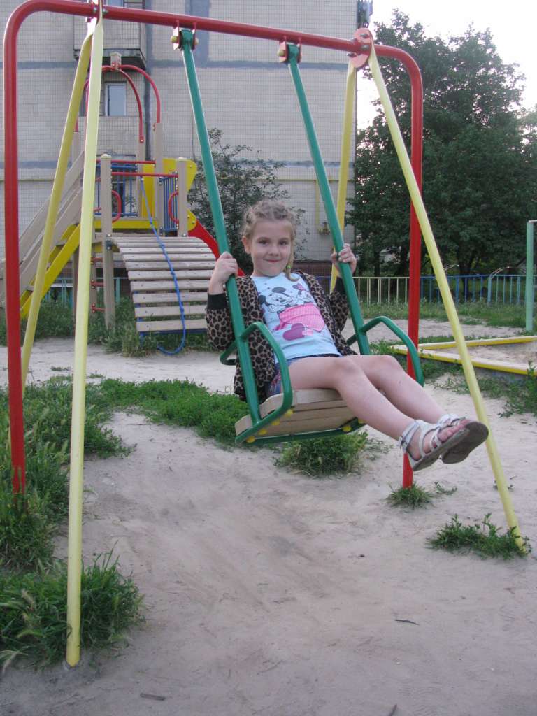 НА ДИТЯЧОМУ МАЙДАНЧИКУ - Борисполь