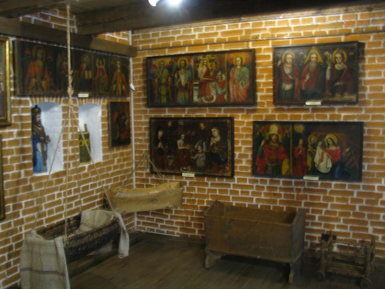 ДУША УКРАЇНИ МУЗЕЙ ІКОНИ - Радомышль