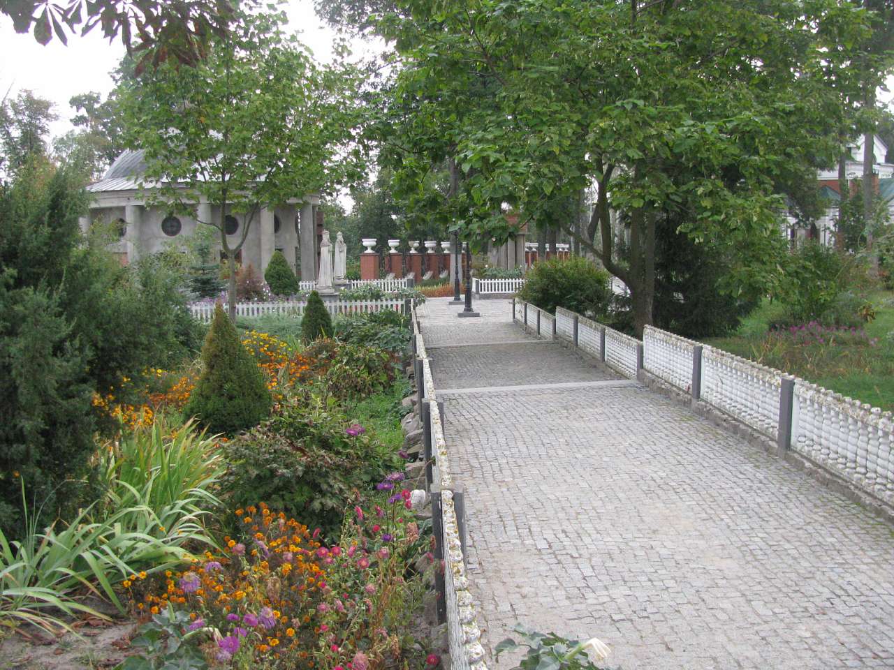 МОНАСТИРСЬКИЙ ЛАНДШАФТНИЙ ПАРК - Томашівка