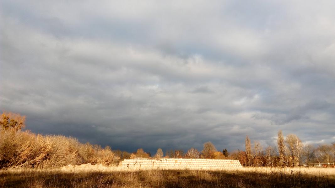 'Сонце сходить і заходить...' - Витачів
