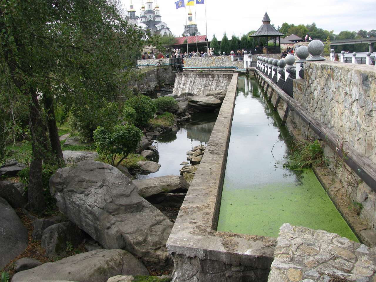 *Буки* - Буки