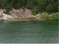 Рукотворне радіоактивне озеро