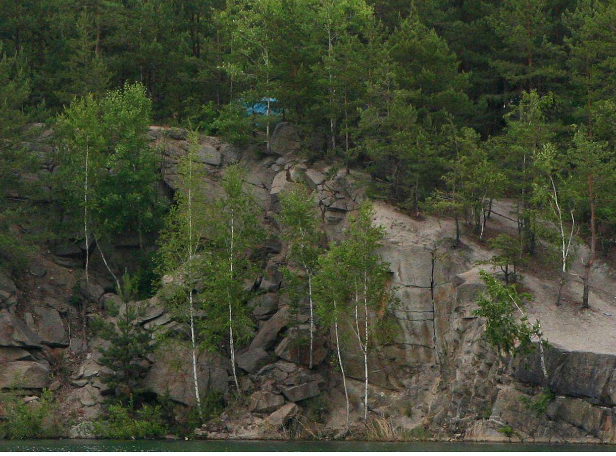 Рукотворне радіоактивне озеро