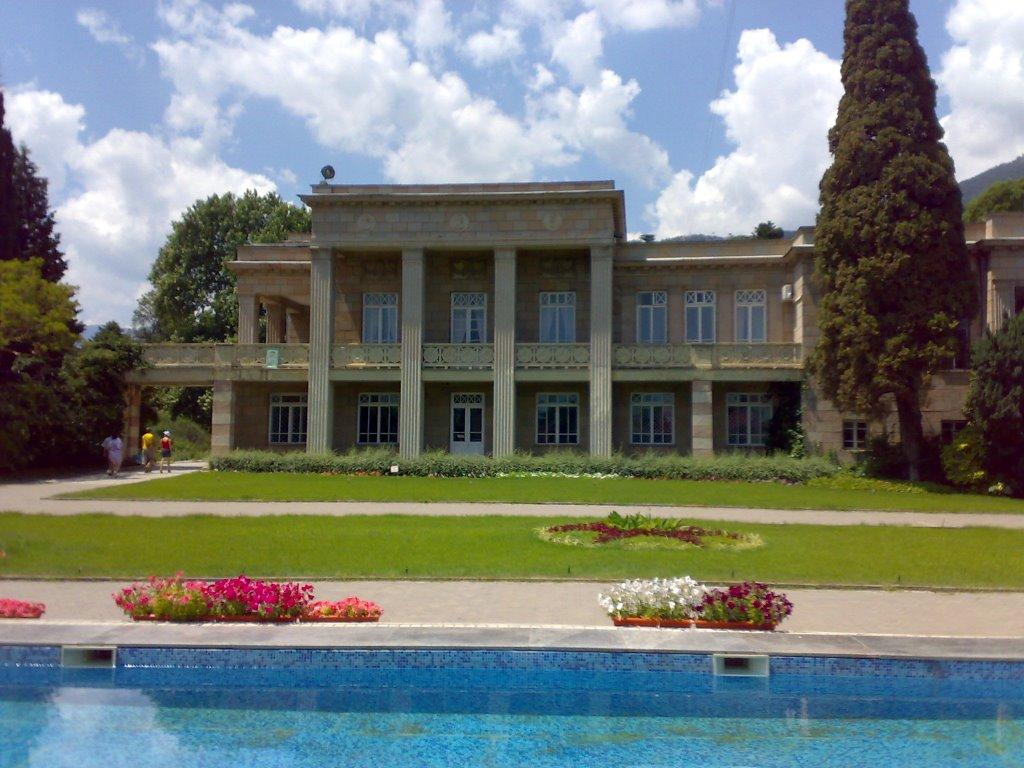 Нікіта з panoramio.com (ч.2) - Никита