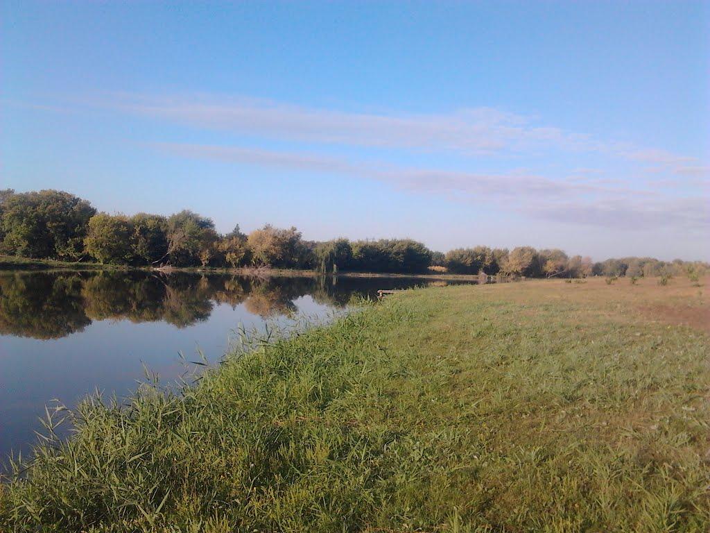 Дзеркальне з panoramio.com - Дзеркальне