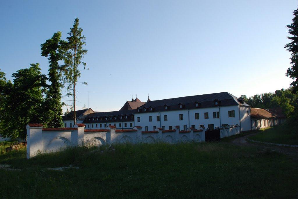 Унів з panoramio.com - Унив