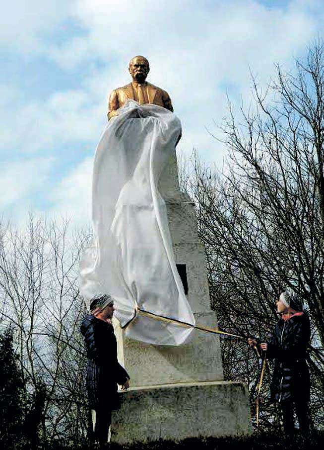 Життя   села - Лозоватка