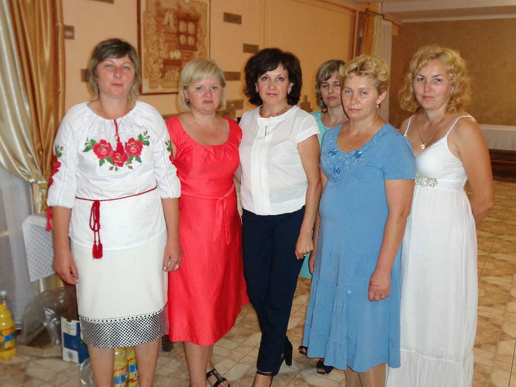 ЗУСТРІЧ ОДНОКЛАСНИКІВ - Уличне